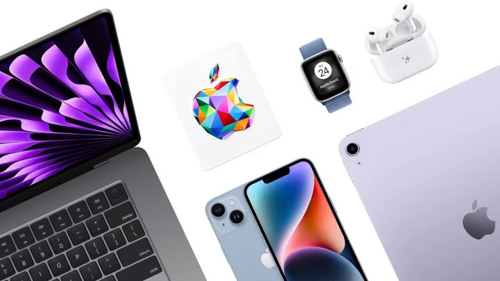 Apple Offers Up Gift Cards With Black Friday, Cyber Monday Purchases