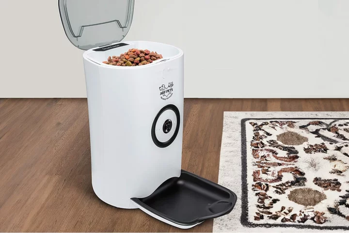 You can get this pet feeder with a camera for just $99.99