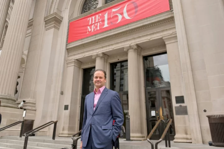 Head of New York's Met museum pledges to return trafficked art