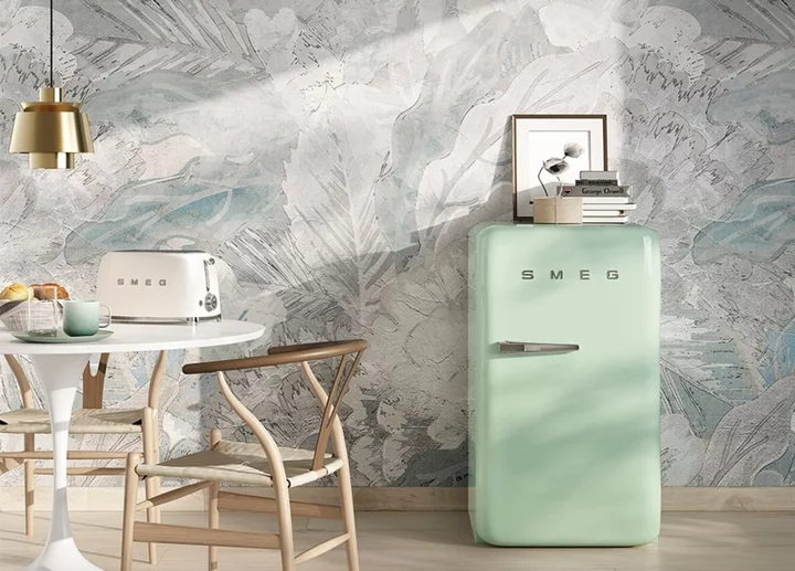 Smeg is having a once-in-a-blue-moon July 4th sale on its retro fridges