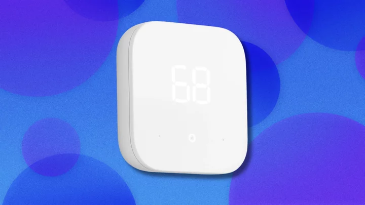 Control your home's climate remotely with $50 off a refurbished Amazon smart thermostat