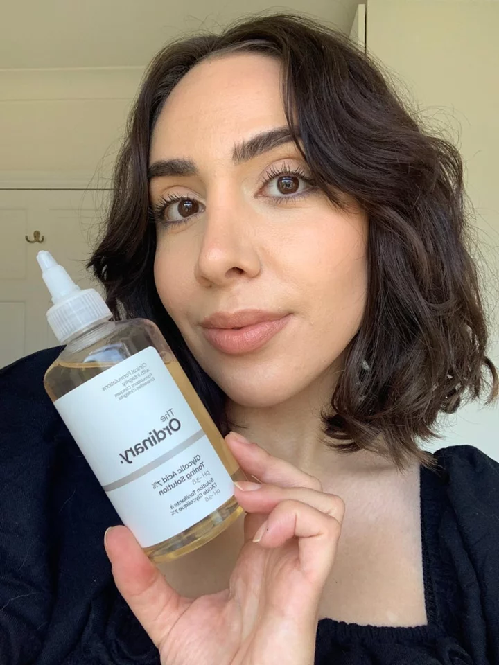 I Tried TikTok’s Glycolic Acid Hack On My Dandruff & Wow